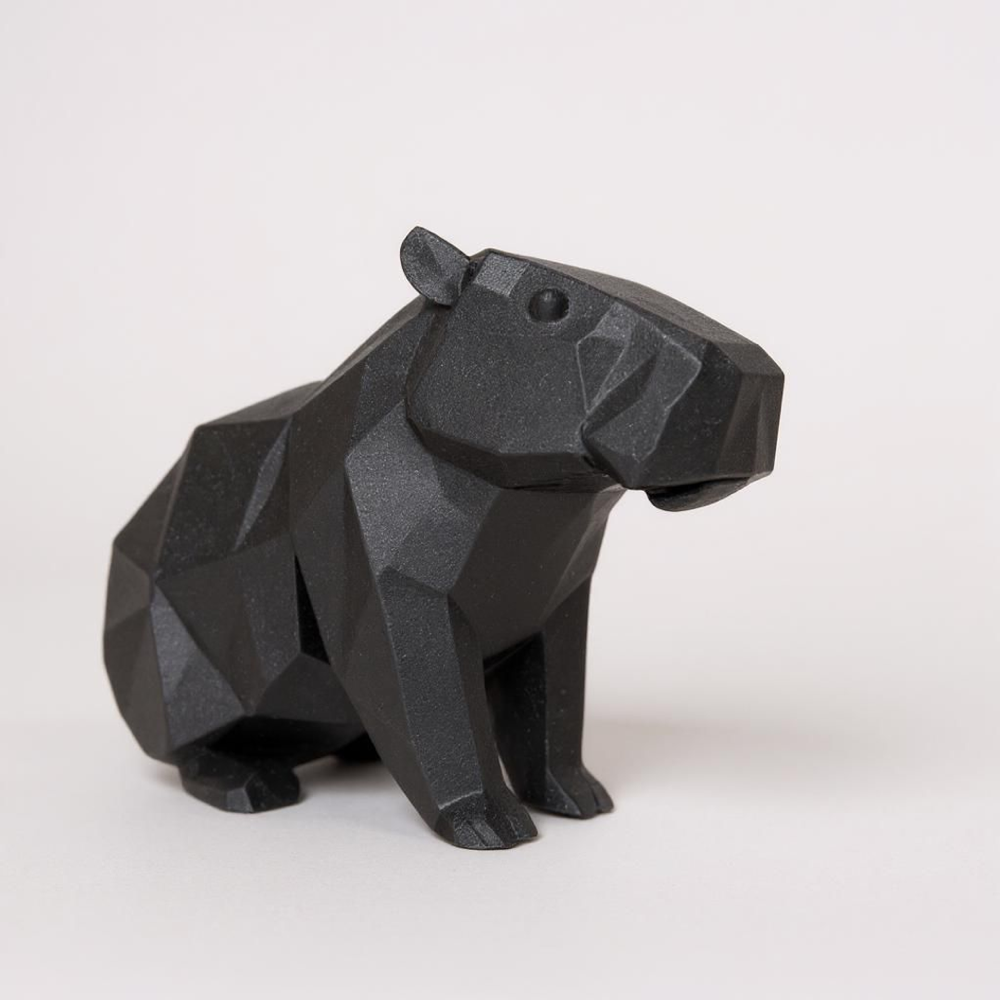 Low Poly Kapibara Heykeli görsel 4