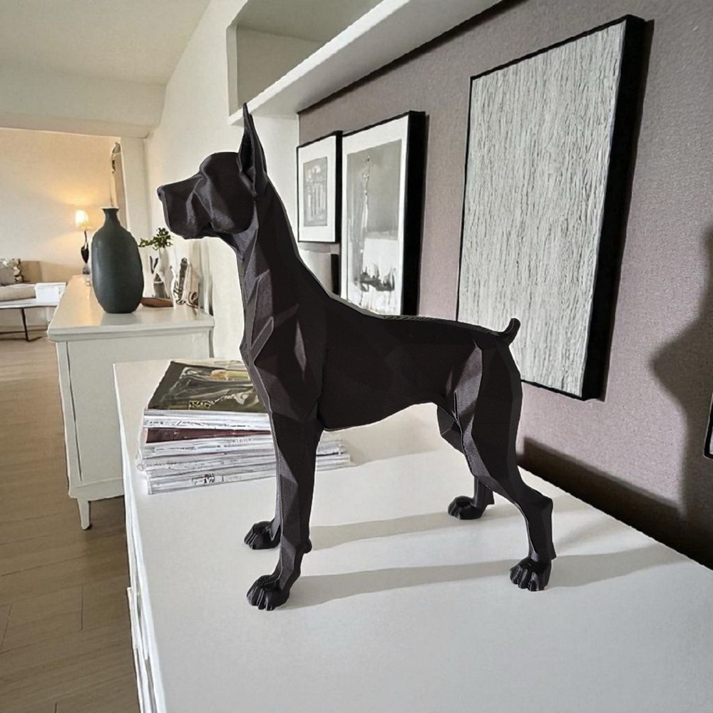 Low Poly Nöbetçi Danua Heykeli görsel 4