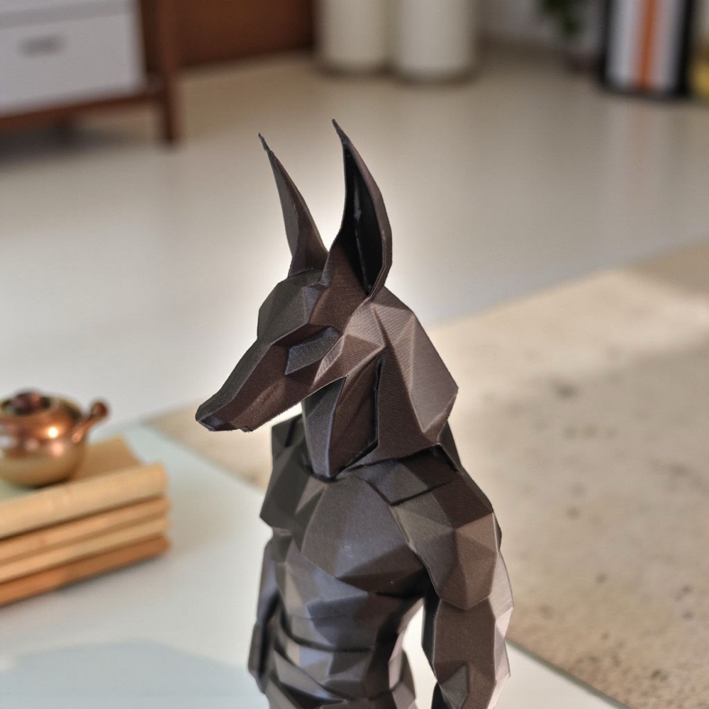 Low Poly Anubis Heykeli görsel 2