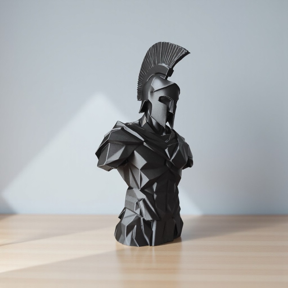 Low Poly Sparta Savaşçısı Büstü görsel 3