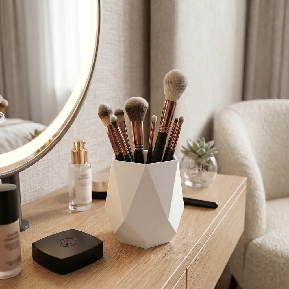 Luxe Geo Makyaj Fırçalığı görsel 2