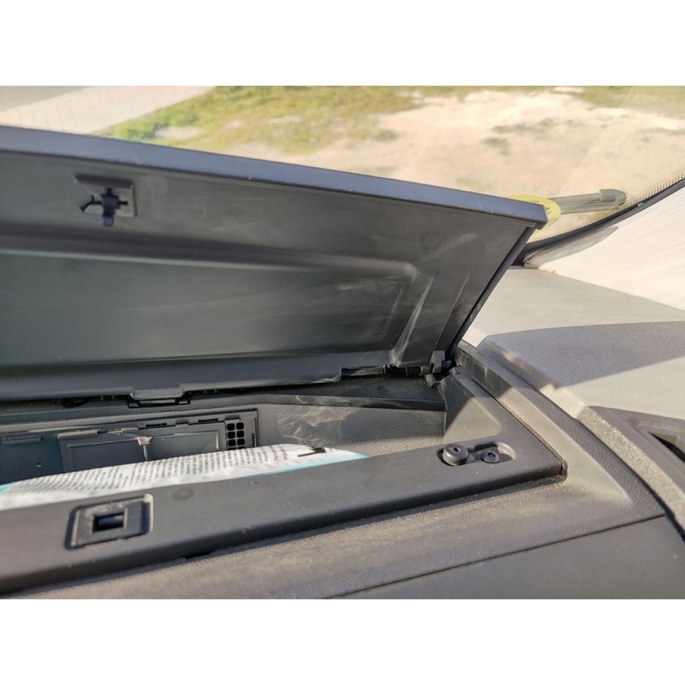 Fiat Ducato, Peugeot Boxer, Citroen Jumper Torpido Gözü Menteşesi görsel 3