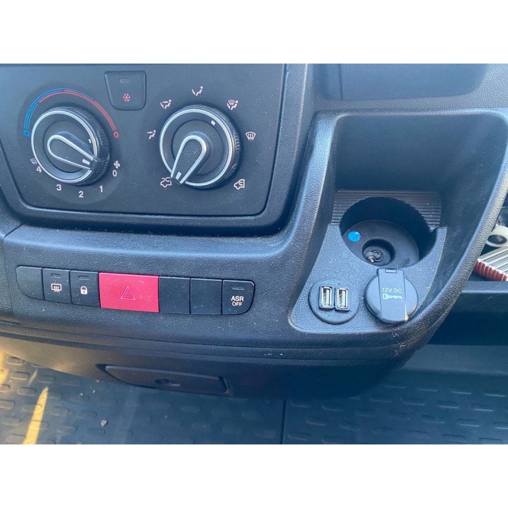 Fiat Ducato, Peugeot Boxer, Citroen Jumper USB Montaj Aparatı