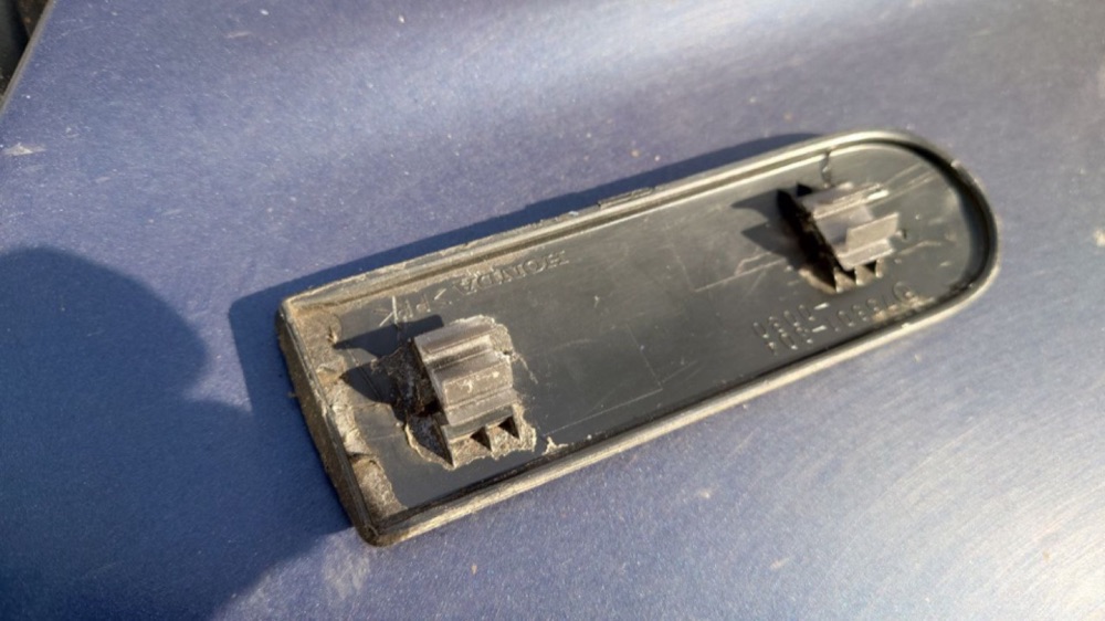 Honda Civic 6. nesil ön çamurluk klipsi görsel 2