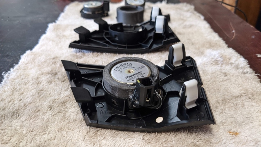 Honda ve Acura tweeter adaptörü