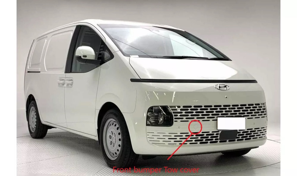 Hyundai Staria Ön Tampon Çeki Demiri Kapağı
