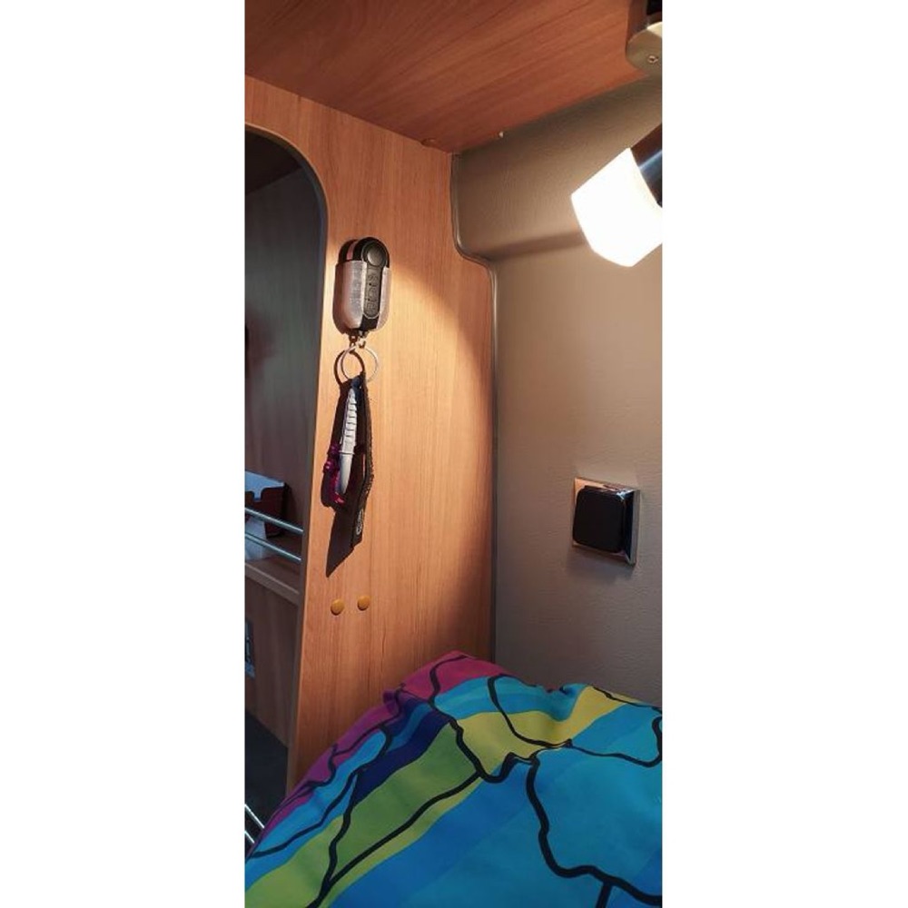 Jumper Karavan Anahtarlık Tutucu Duvar Aparatı