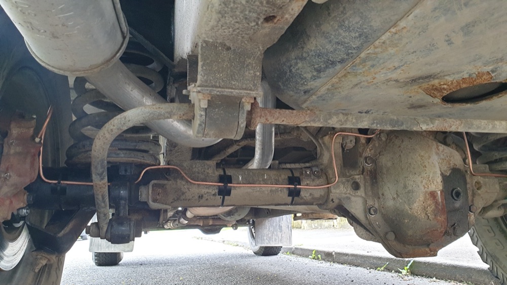 Land Rover fren borusu klipsi görsel 2