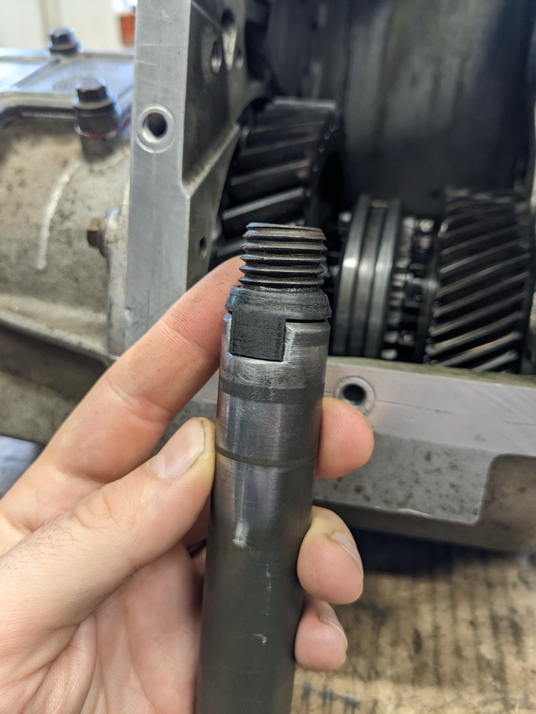 Land Rover LT230 ara mil O-ring takma aparatı