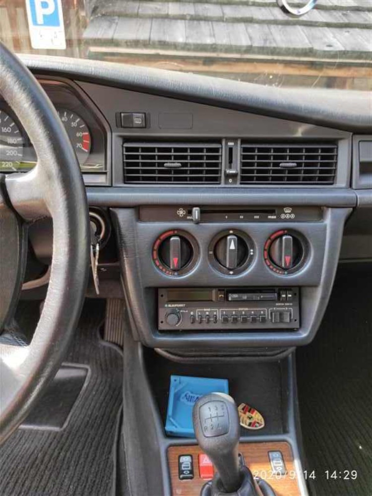 Mercedes 190E Blaupunkt Boston Radyo Tuşu görsel 2
