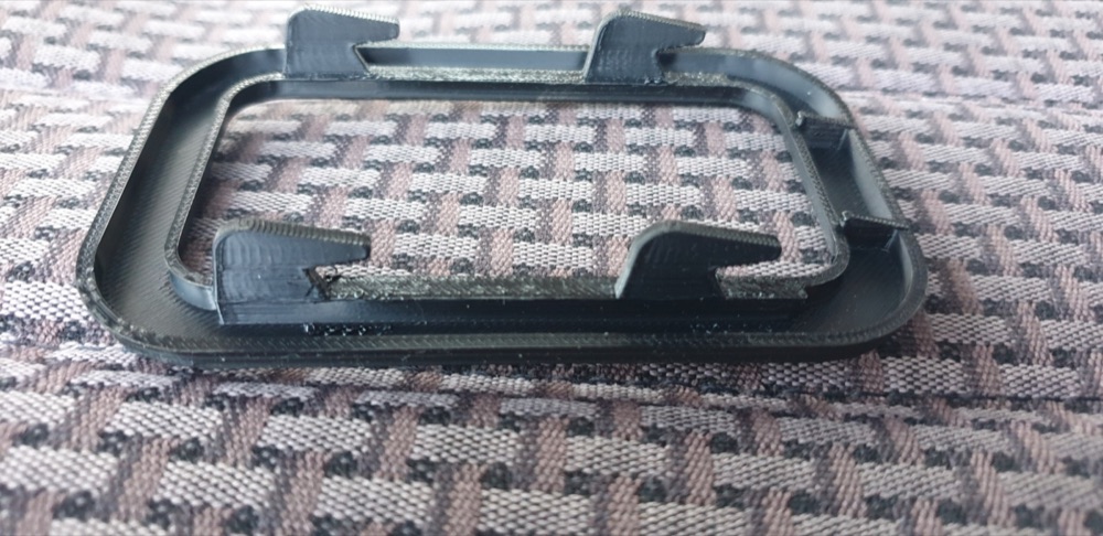 Mercedes 508D Kapı Kolu Çerçevesi görsel 3