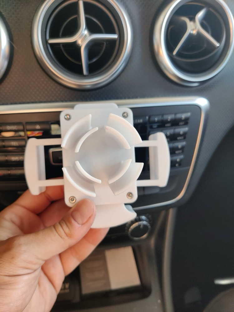 Mercedes A Serisi Yuvarlak Havalandırma Uyumlu Telefon Tutucu