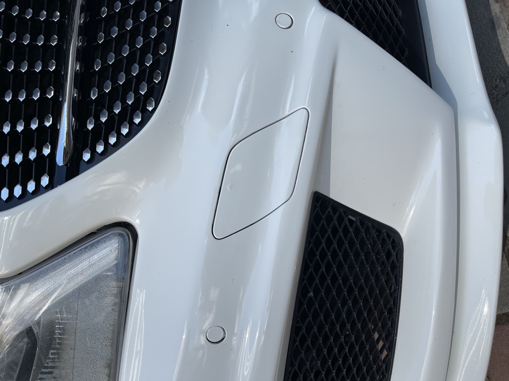 Mercedes A180 Ön Çeki Demiri Kapağı