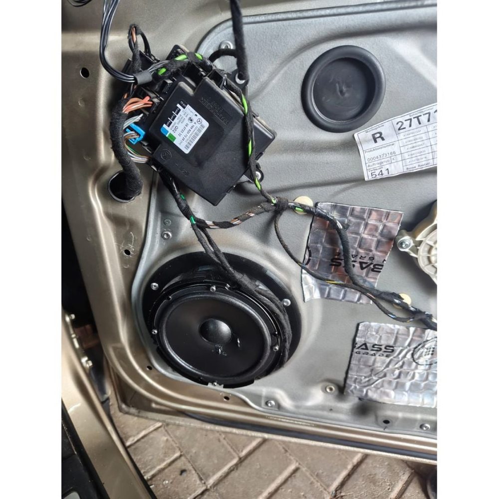 Mercedes A180 W169 Hoparlör Adaptörü