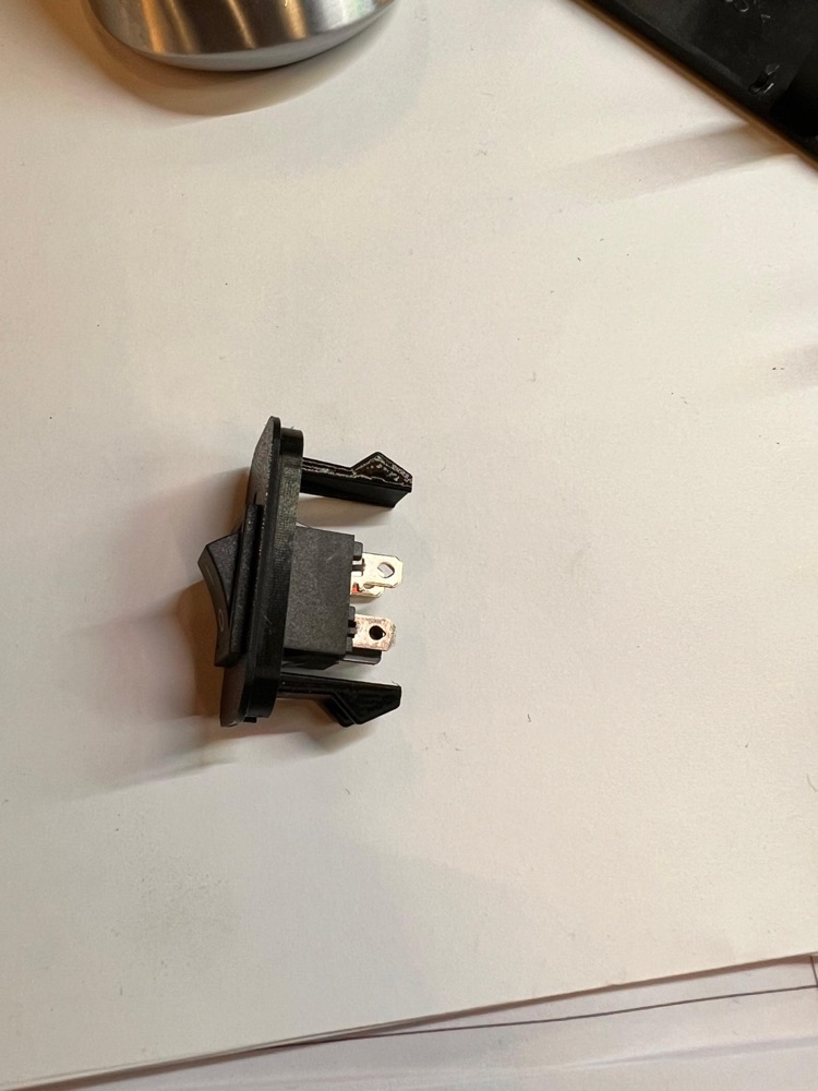 Mercedes Atego Düğme Yuvası Kapağı görsel 3