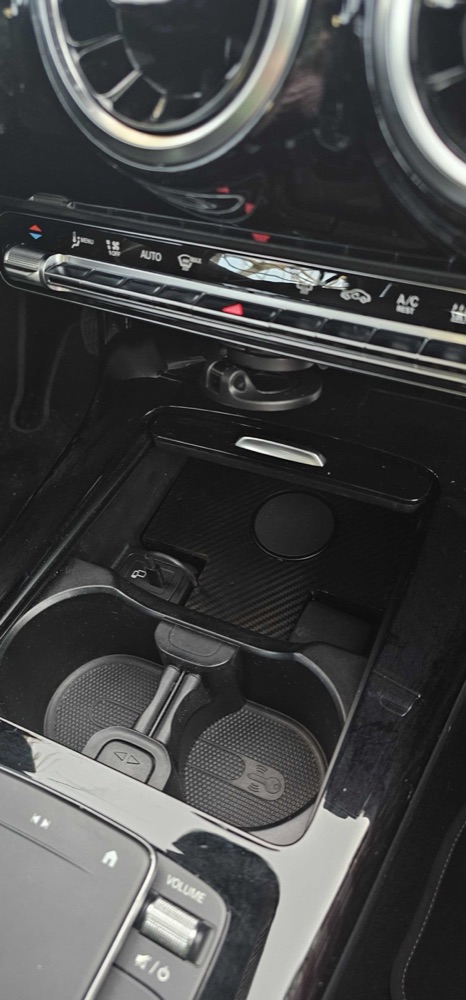 Mercedes-Benz A-Serisi W177 Kablosuz Şarj Standı görsel 2