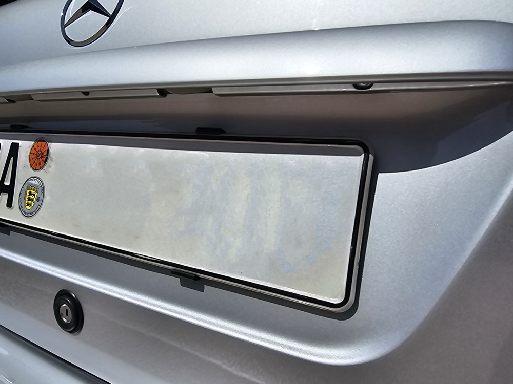 Mercedes-Benz Bagaj Uyumlu Avrupa Plaka Tutucu