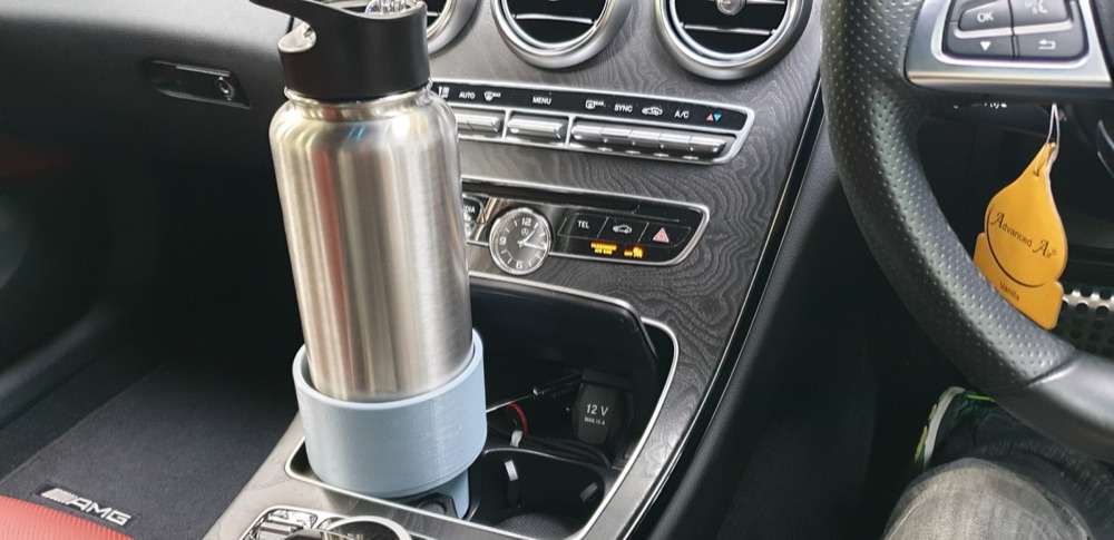 Mercedes C Serisi 2016 Genişletilmiş Bardaklık Aparatı