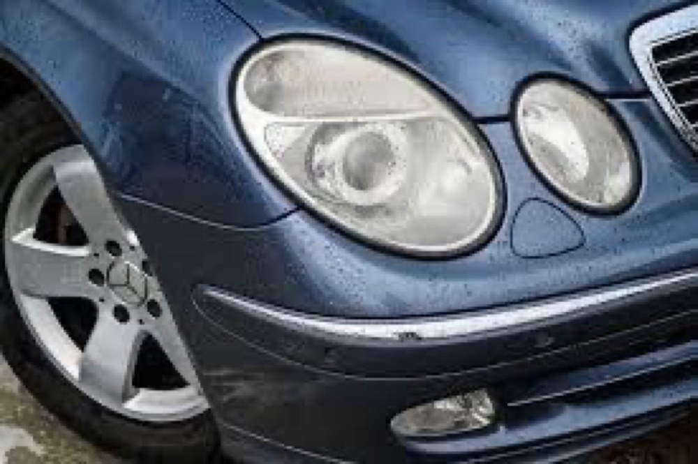 Mercedes E Serisi W211 Ön Tampon Far Yıkama Kapağı