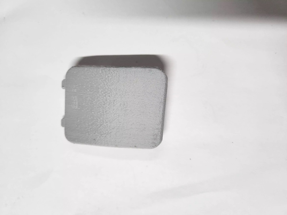 Mercedes E200 W211 Arka Tampon Çeki Demiri Kapağı görsel 2
