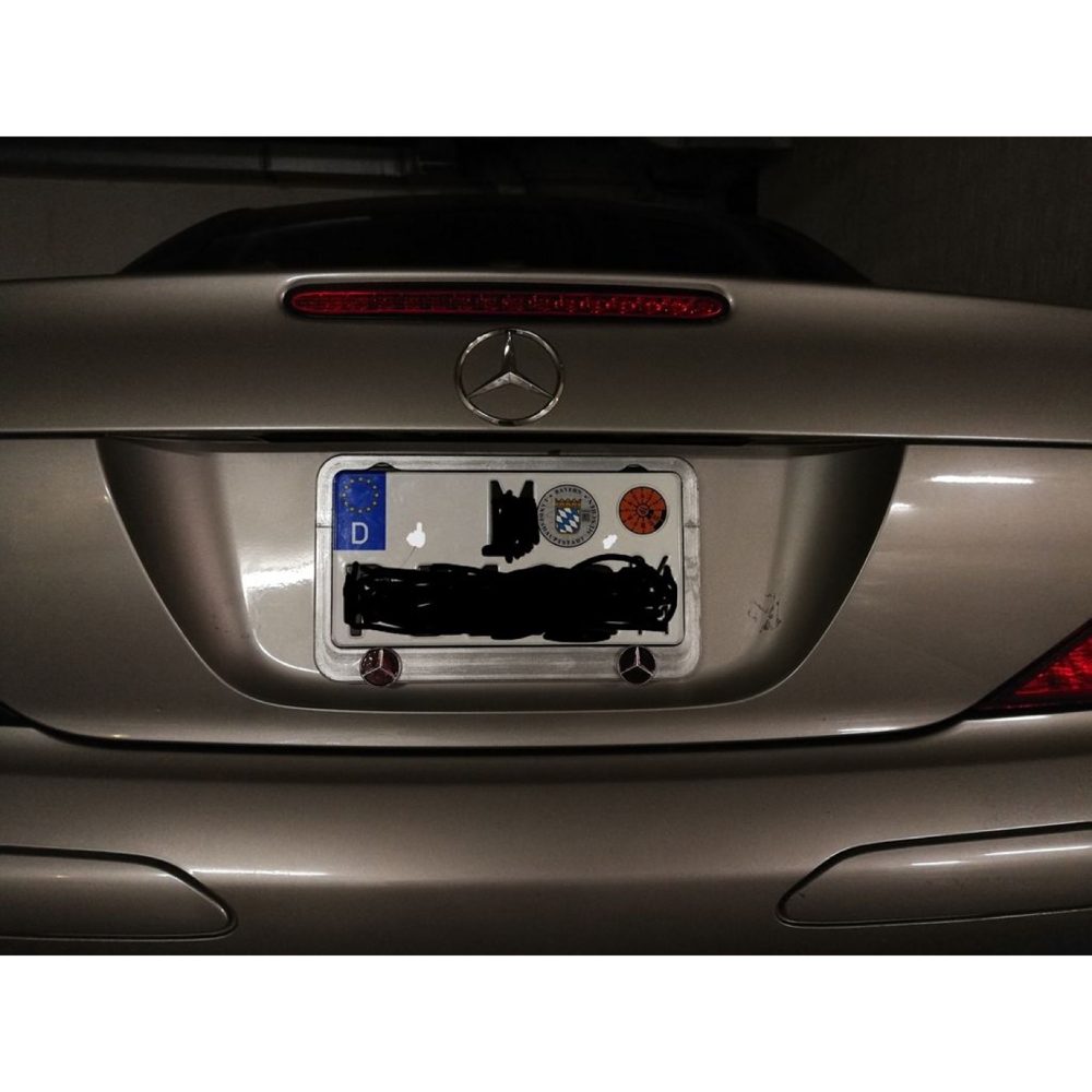 Mercedes SL500 Plaka Tutucusu görsel 3