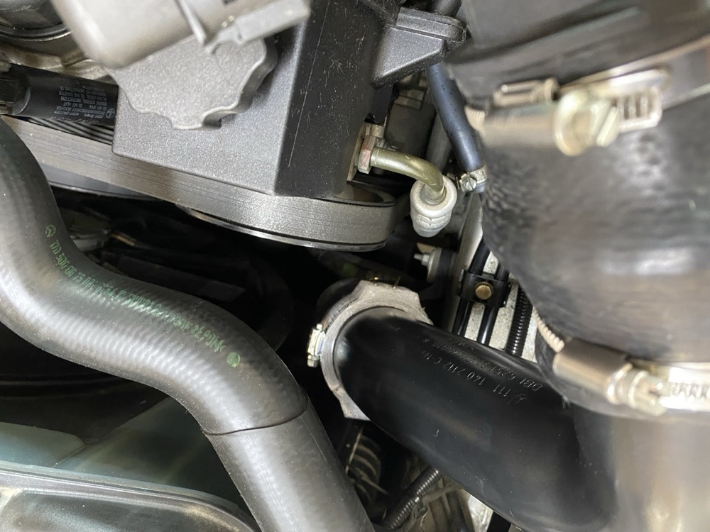 Mercedes SLK MAF Sensörü Yer Değiştirme Adaptörü