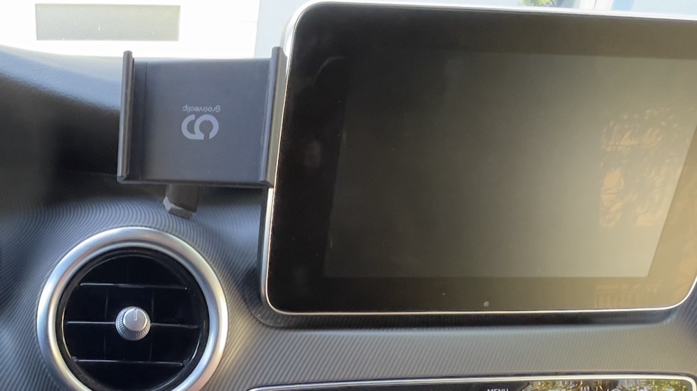 Mercedes V-Class Multimedya Ekranı Telefon Tutucu Montaj Aparatı
