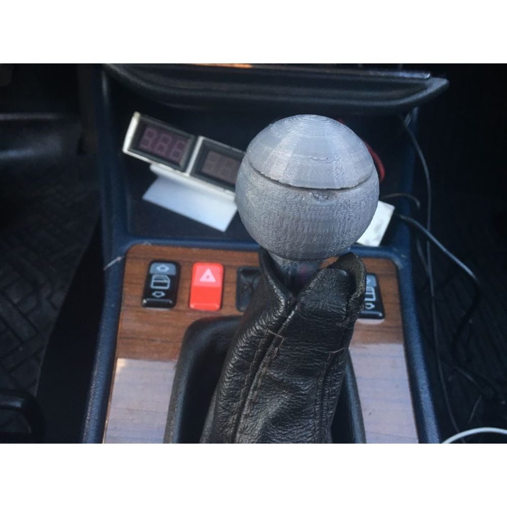 Mercedes Vites Topuzu (Ejection Temalı)