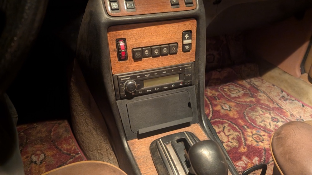 Mercedes W123 Küllük İptal ve Konsol Gözü Dönüştürücü