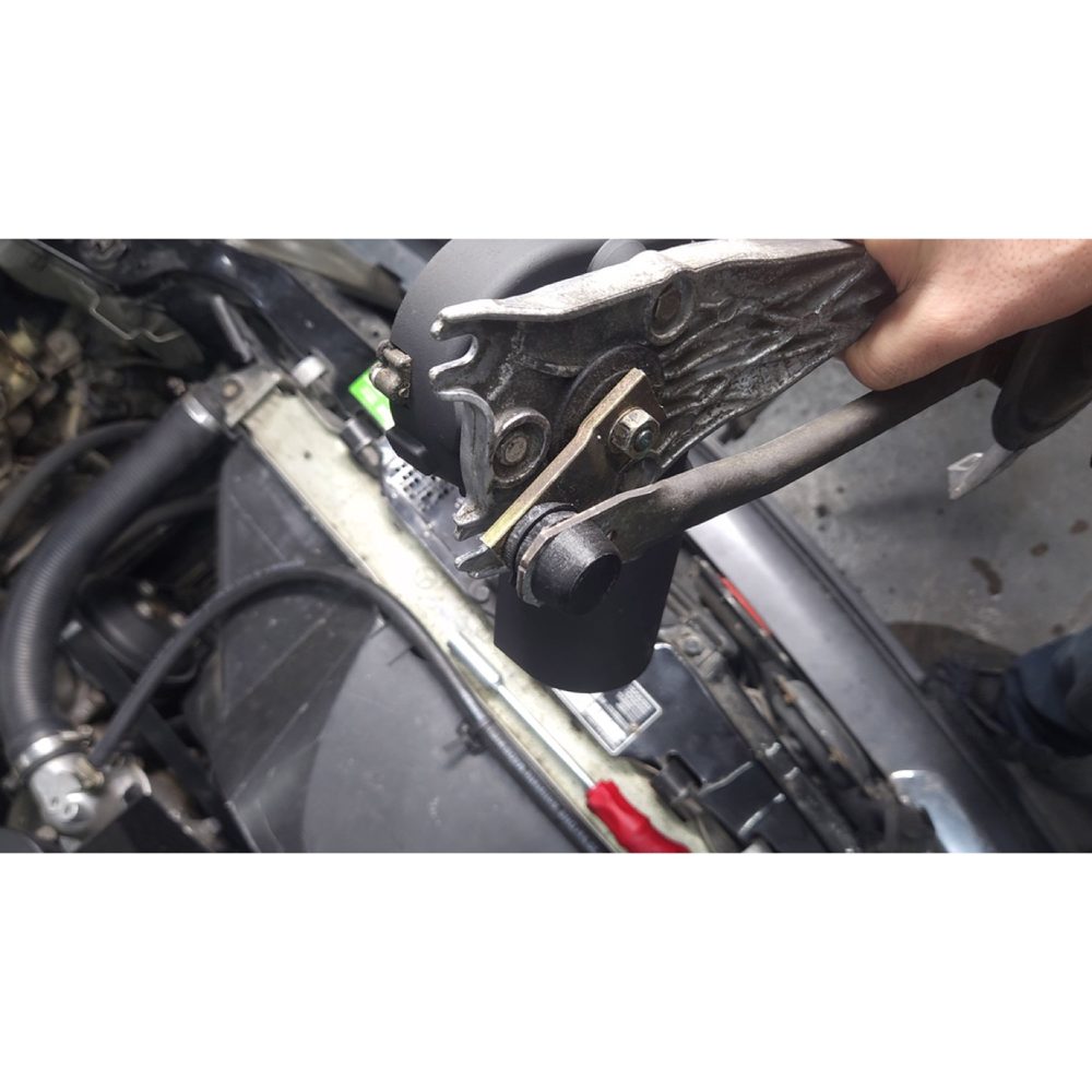 Mercedes W124/W140/R129 Silecek Kol Bağlantısı görsel 2
