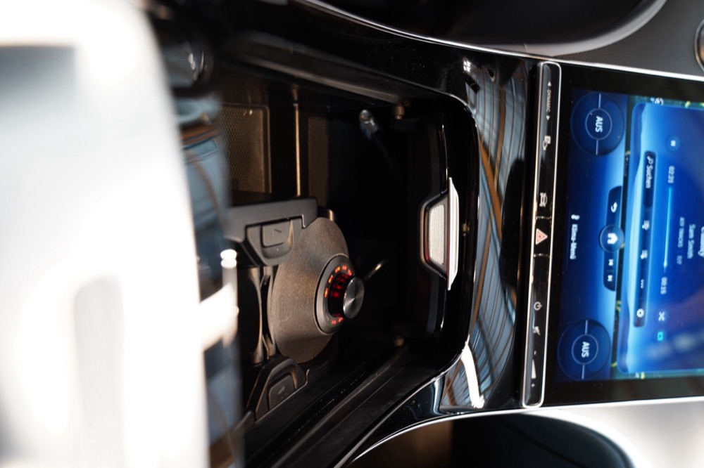 Mercedes W206 Helix Conductor Bardaklık Montaj Aparatı görsel 2
