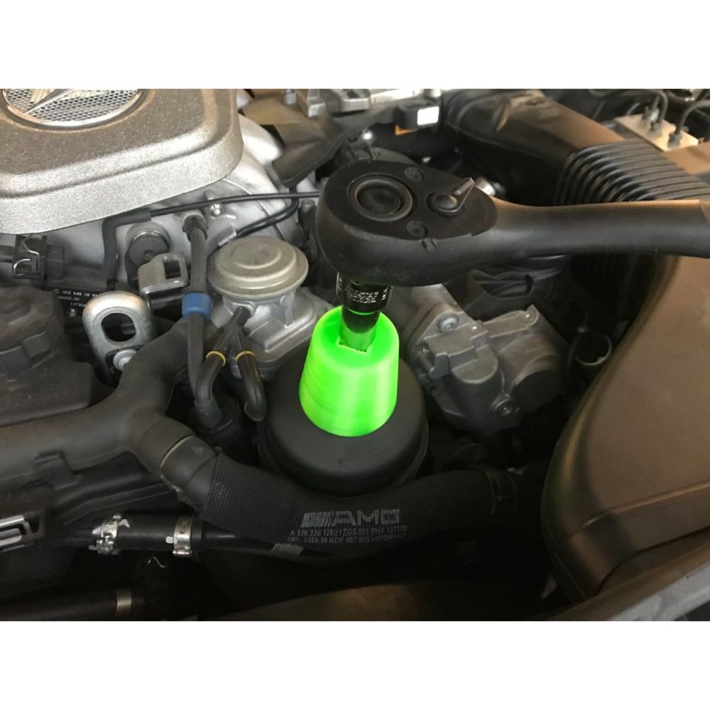 Mercedes Yağ Filtresi Yuvası Adaptör Aleti görsel 2
