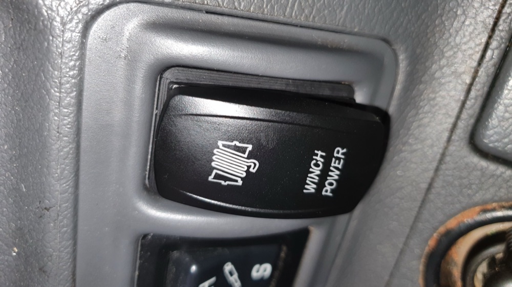 Mitsubishi Pajero Montero Uyumlu Tuş Adaptörü
