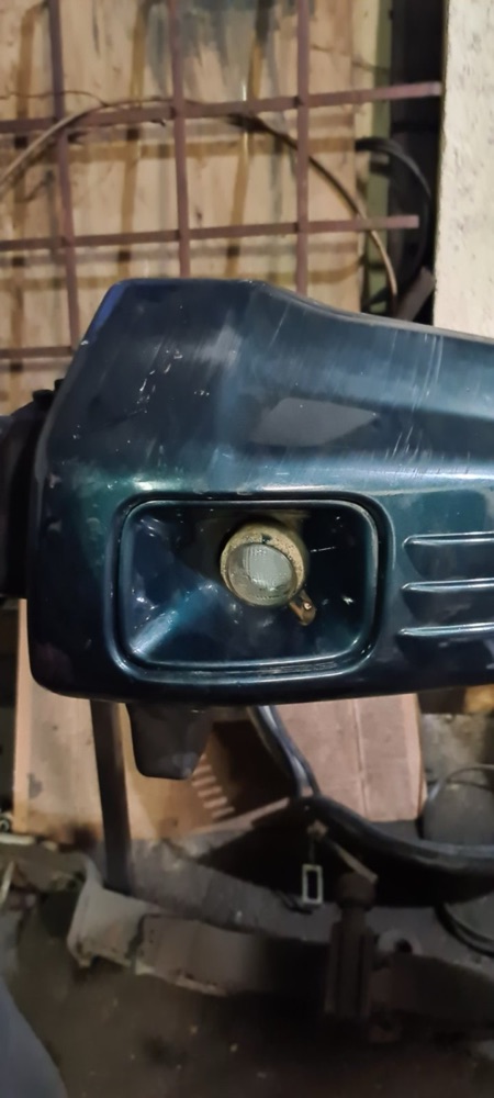 Mitsubishi Pajero Ön Tampon Sis Farı Çerçevesi