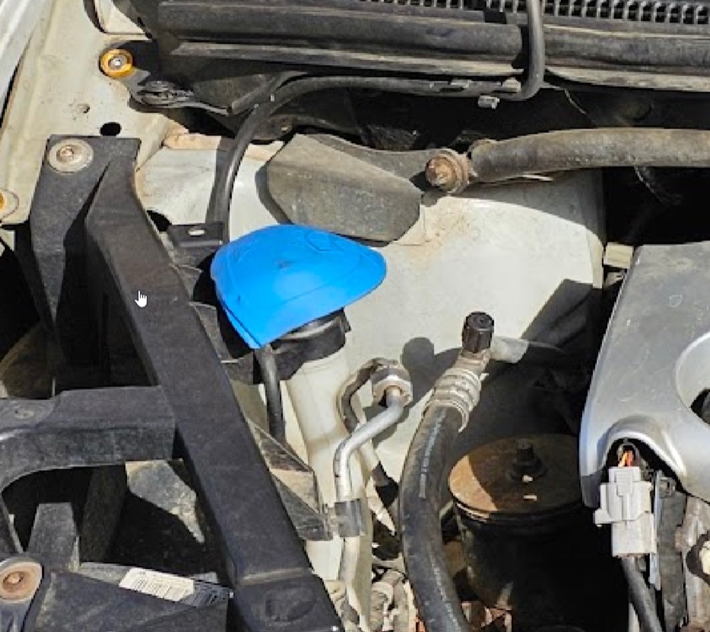 Mitsubishi Uyumlu Skoda Cam Suyu Kapağı Adaptörü