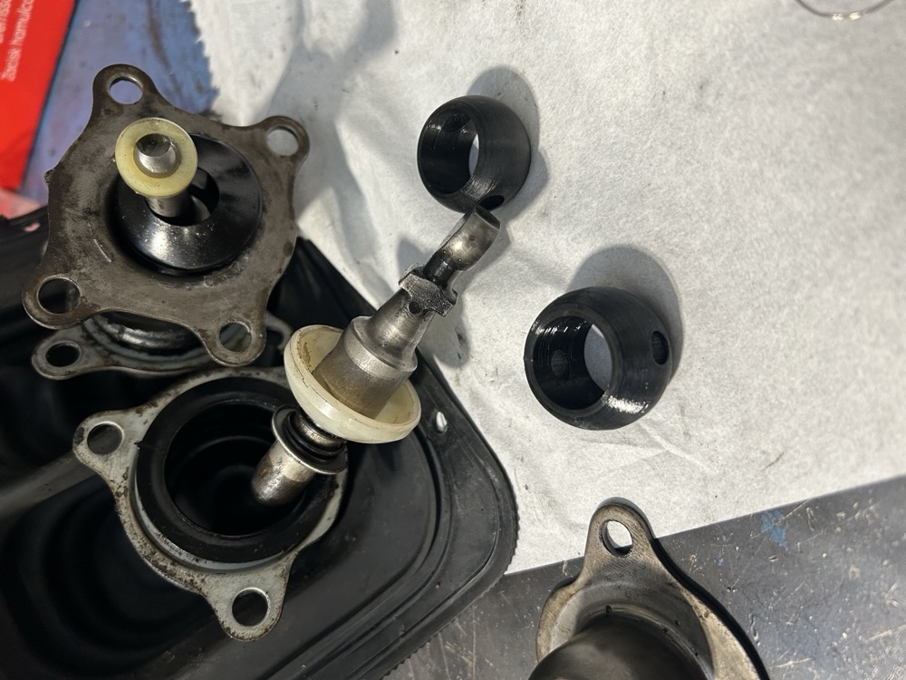 Mitsubishi Vites Kolu Burcu