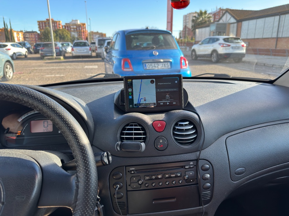Citroën C2 CarPlay / Android Auto Ekran Tutucusu görsel 2