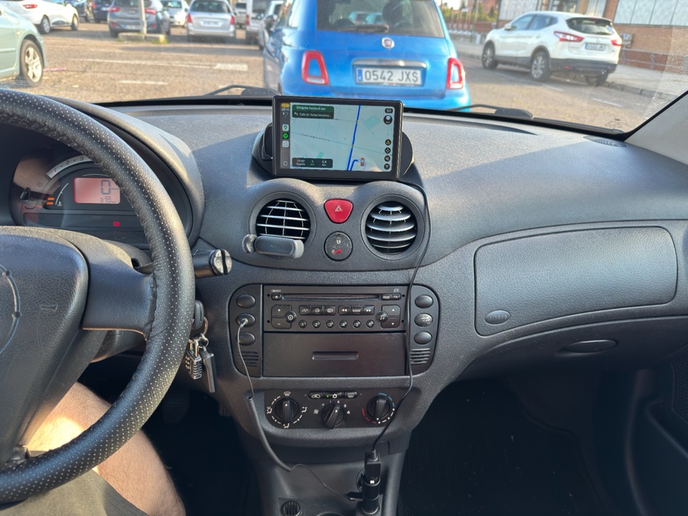 Citroën C2 CarPlay / Android Auto Ekran Tutucusu görsel 4