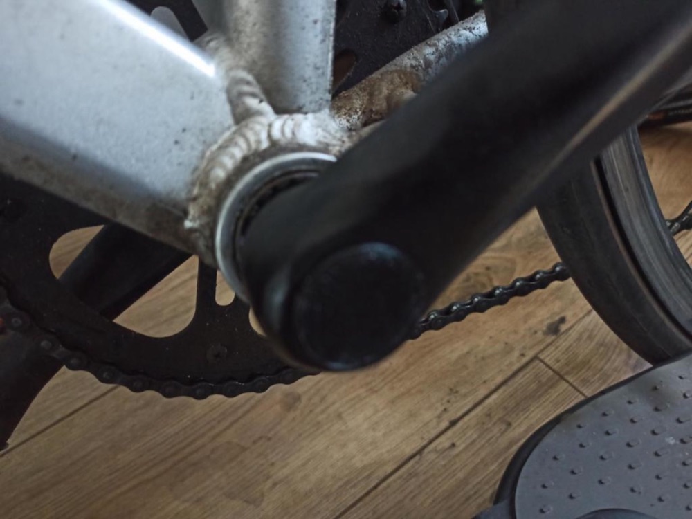 Bisiklet Pedal Mili Vida Kapağı
