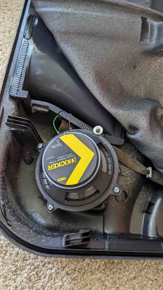 Audi B5 Hoparlör Braketi (13cm) görsel 4