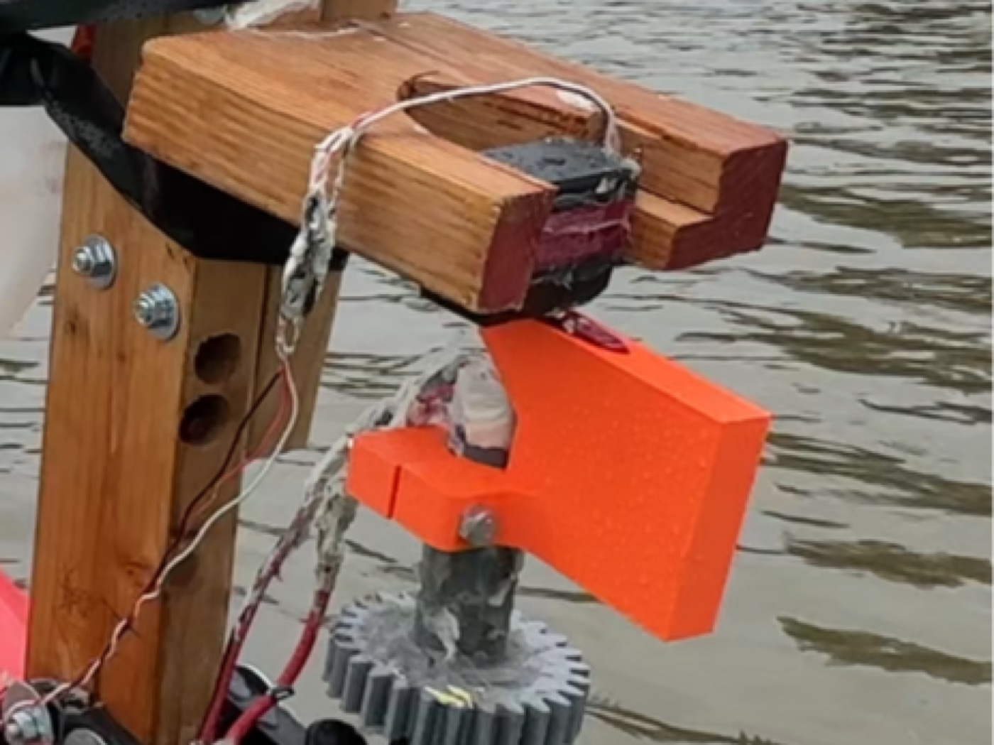 Kayak Troll Motoru Direksiyon Servo Kolu