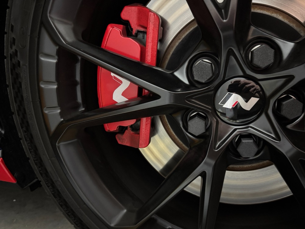 Hyundai Elantra N Bijon Somunu Kapağı