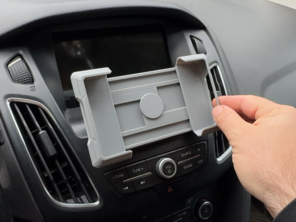 CD Yuvası Telefon Tutucusu (Ford Focus Mk3)