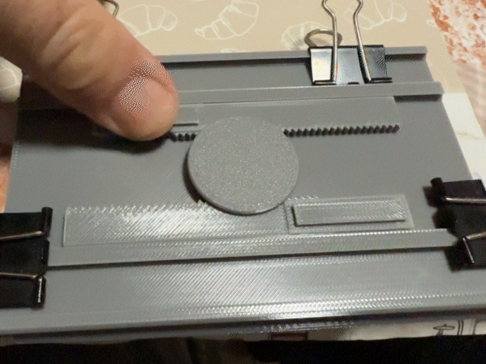CD Yuvası Telefon Tutucusu (Ford Focus Mk3) görsel 5