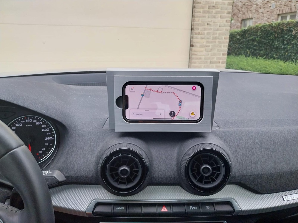 Audi Q2 Telefon Tutucu görsel 2