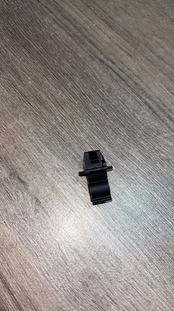 Honda Civic 8. Nesil Kaput Klipsi görsel 4