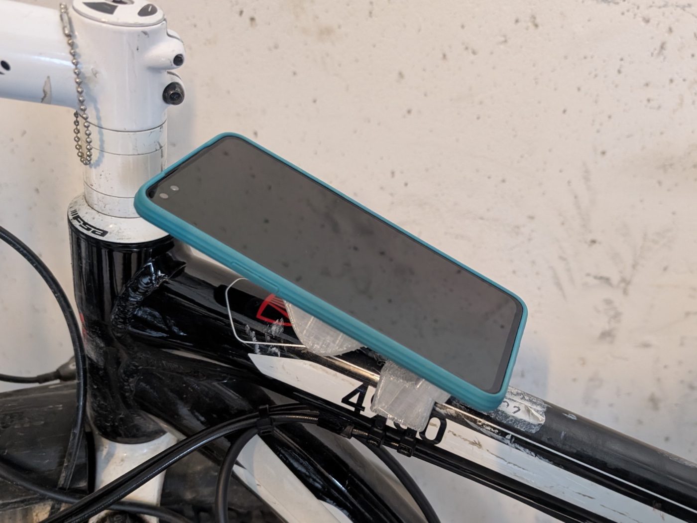Bisiklet Telefon Parmak Kayışı Tutucusu