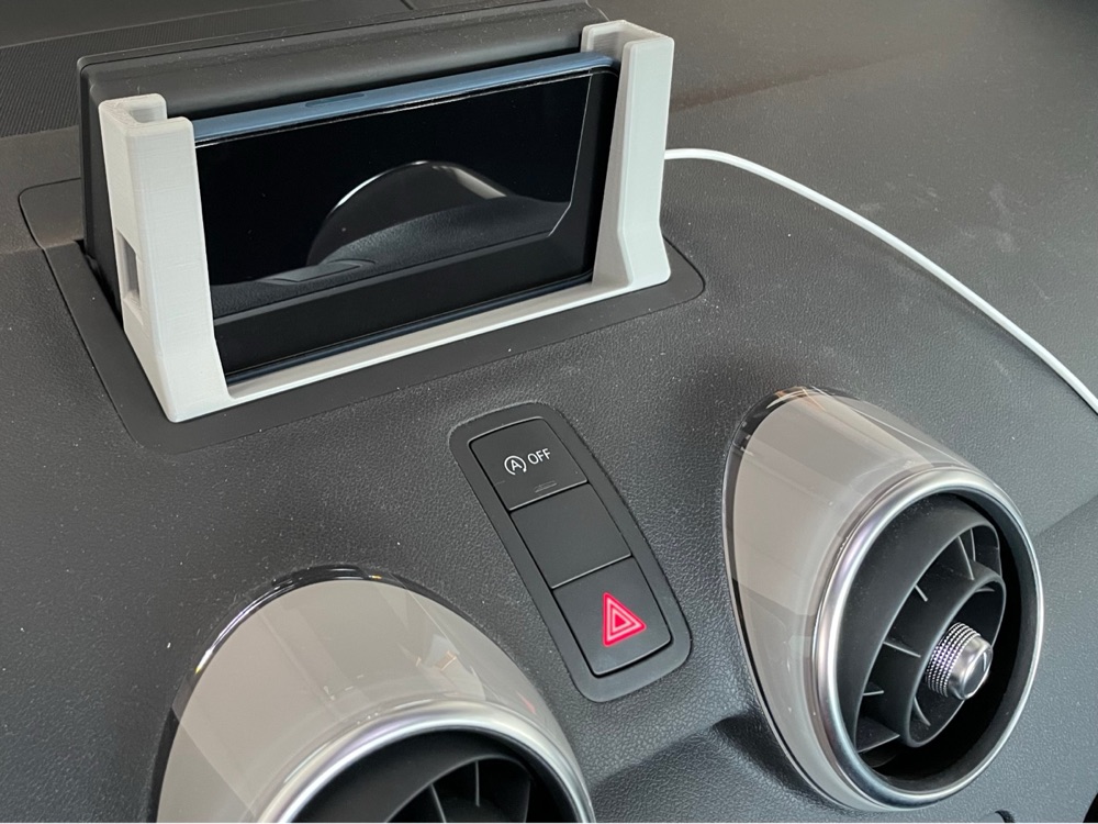 Audi A1 MMI Yuvası Telefon Tutucu