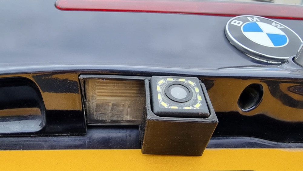Geri Görüş Kamerası Tutucusu (BMW E36 Cabrio Uyumlu)