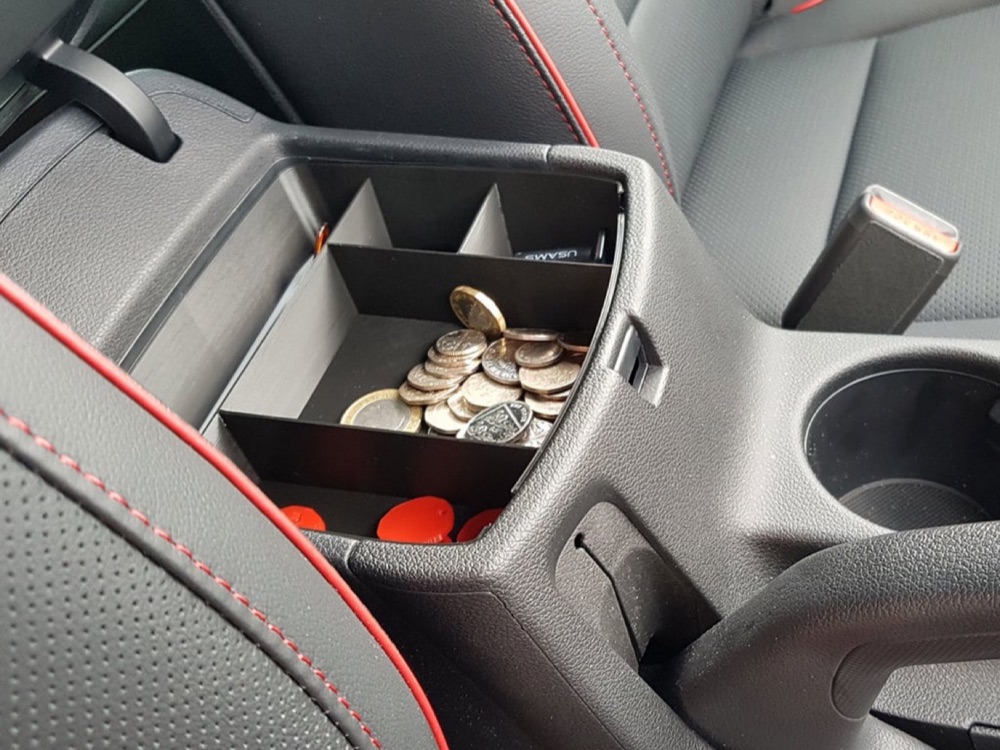 Kia Sportage Orta Konsol Saklama Tepsisi